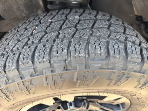 Used 2021 Toyota Tacoma SR w/ SR Convenience Package RWD image 26