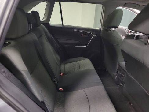 Used 2021 Toyota RAV4 XLE w/ Convenience Package image 22