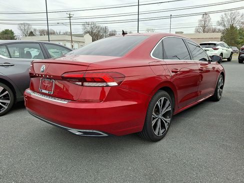 Used 2021 Volkswagen Passat 2.0T SE image 5