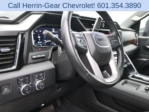 Used 2024 GMC Sierra 2500 Denali w/ Denali Reserve Package AWD/4WD image 12