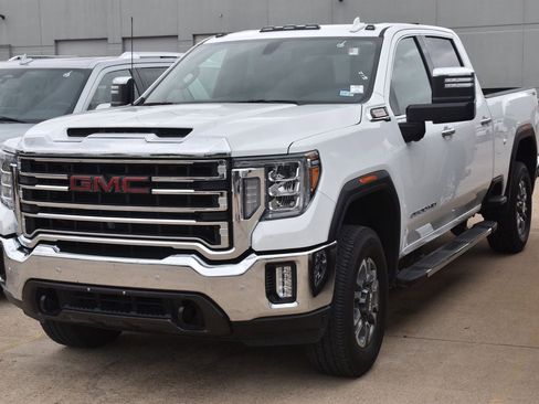 Used 2022 GMC Sierra 2500 SLT w/ SLT Premium Package image 2