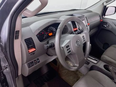 Used 2017 Nissan Frontier SV RWD image 10