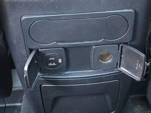 Certified 2022 Ford Explorer ST-Line image 18