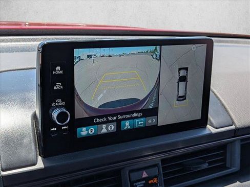 Used 2023 Honda Pilot TrailSport image 12