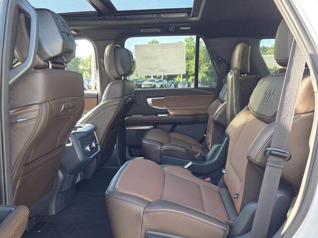 New 2027 Ford Expedition King Ranch AWD/4WD image 7