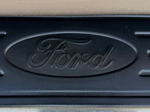 Used 2011 Ford F150 Lariat w/ Lariat Plus Pkg RWD image 9