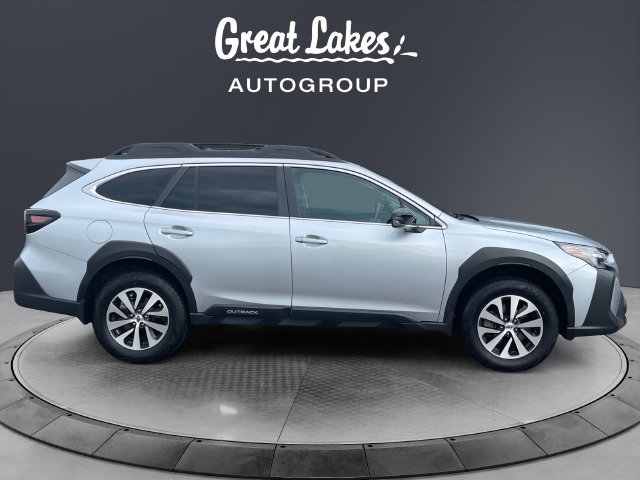 Certified 2025 Subaru Outback Premium AWD/4WD image 6