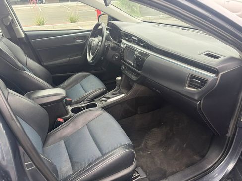 Used 2015 Toyota Corolla S image 12