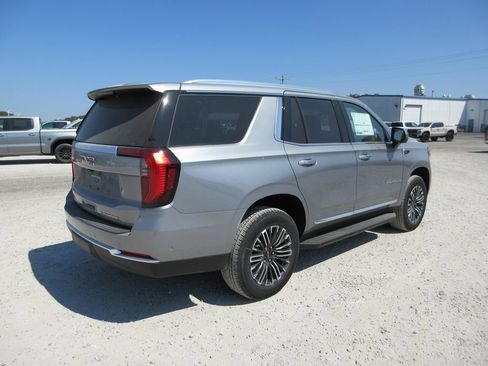 New 2026 GMC Yukon Elevation AWD/4WD image 4