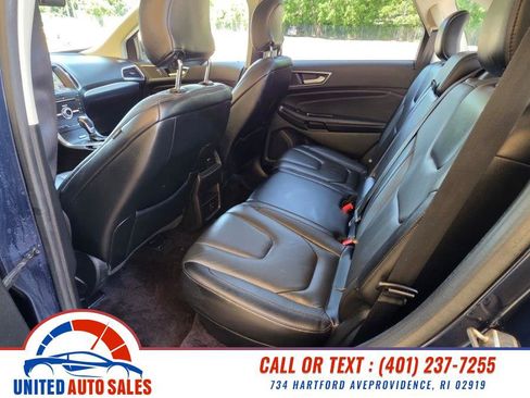 Used 2017 Ford Edge Titanium AWD/4WD image 10