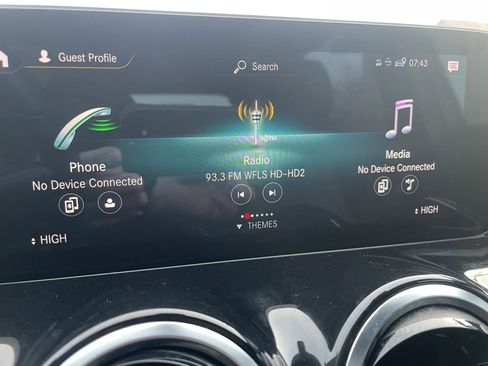 Used 2020 Mercedes-Benz GLB 250 4MATIC image 12