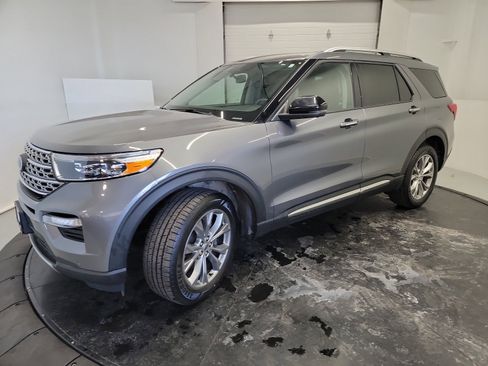 Used 2022 Ford Explorer Limited w/ Equipment Group 301A image 8