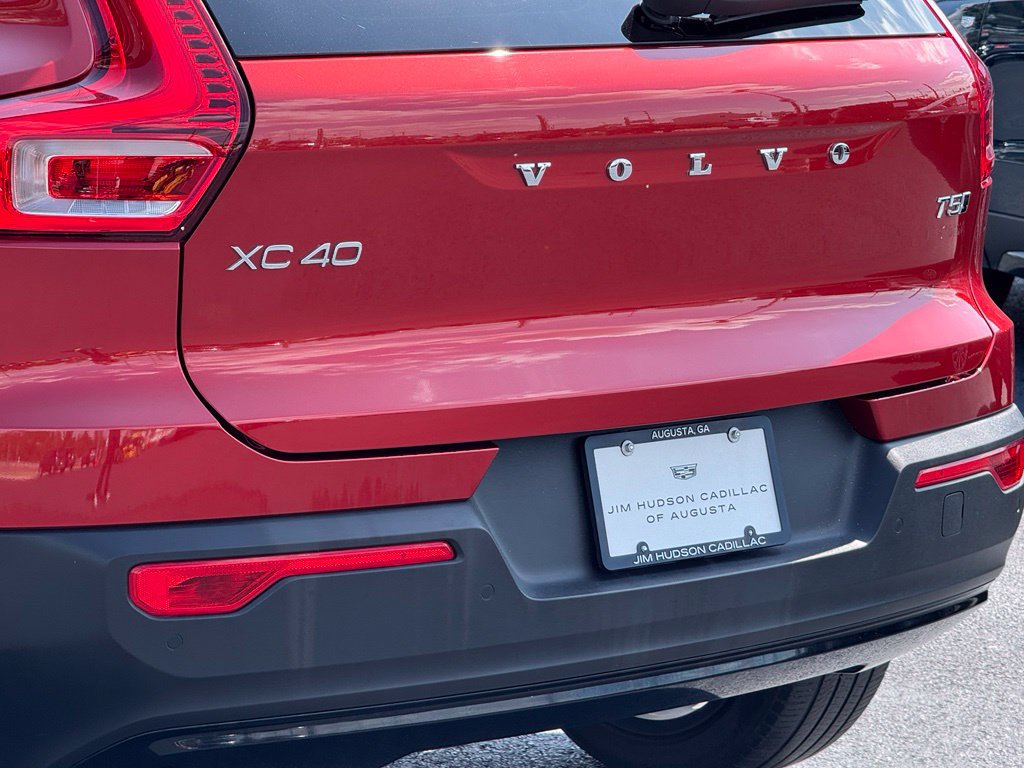 Used 2021 Volvo XC40 T5 R-Design w/ Advanced Package AWD/4WD image 10