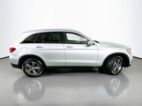 Used 2016 Mercedes-Benz GLC 300 4MATIC image 8