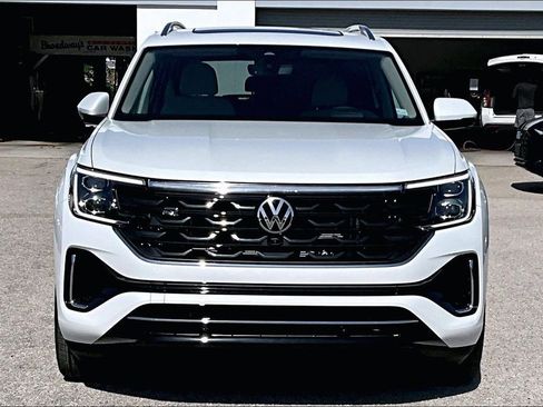 New 2026 Volkswagen Atlas SEL Premium R-Line AWD/4WD image 10