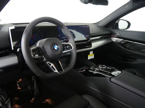 New 2026 BMW 530i w/ Executive Package image 13