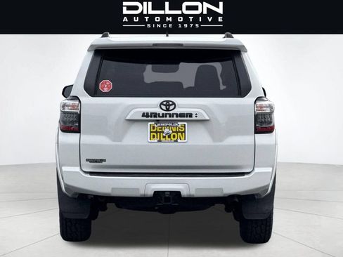Used 2023 Toyota 4Runner SR5 Premium w/ Moonroof Package AWD/4WD image 5