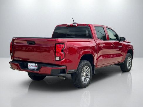 Used 2025 Chevrolet Colorado LT RWD image 5