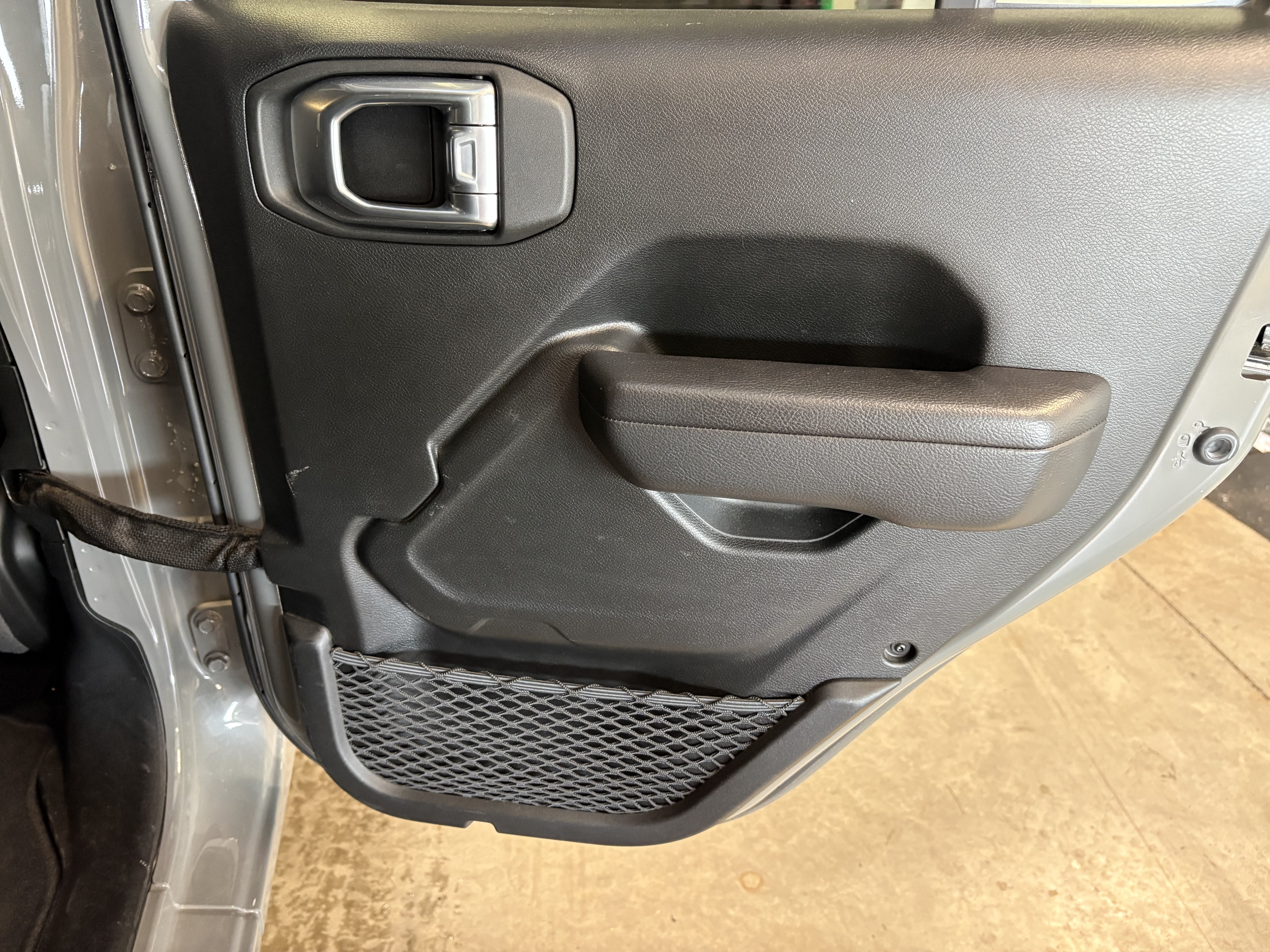 Used 2022 Jeep Wrangler Unlimited Sport AWD/4WD image 35
