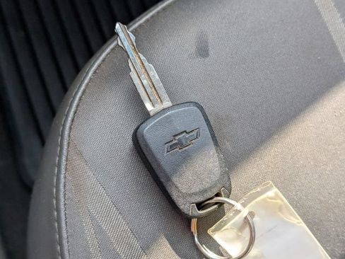 Used 2015 Chevrolet Spark LS FWD image 27