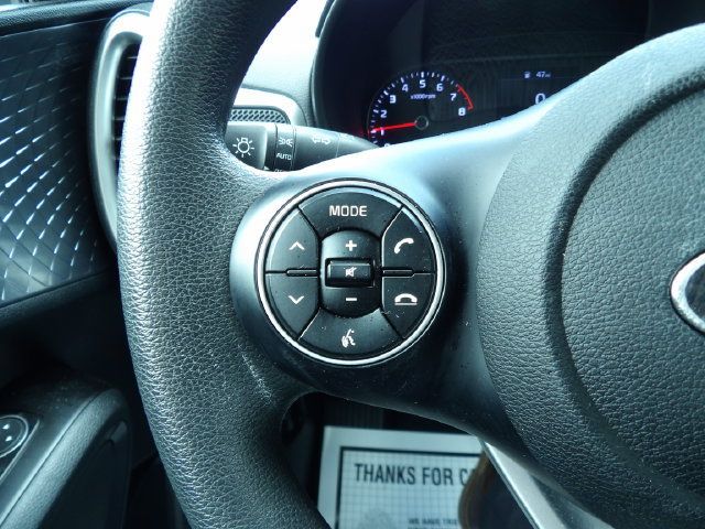 Used 2021 Kia Soul S FWD image 20