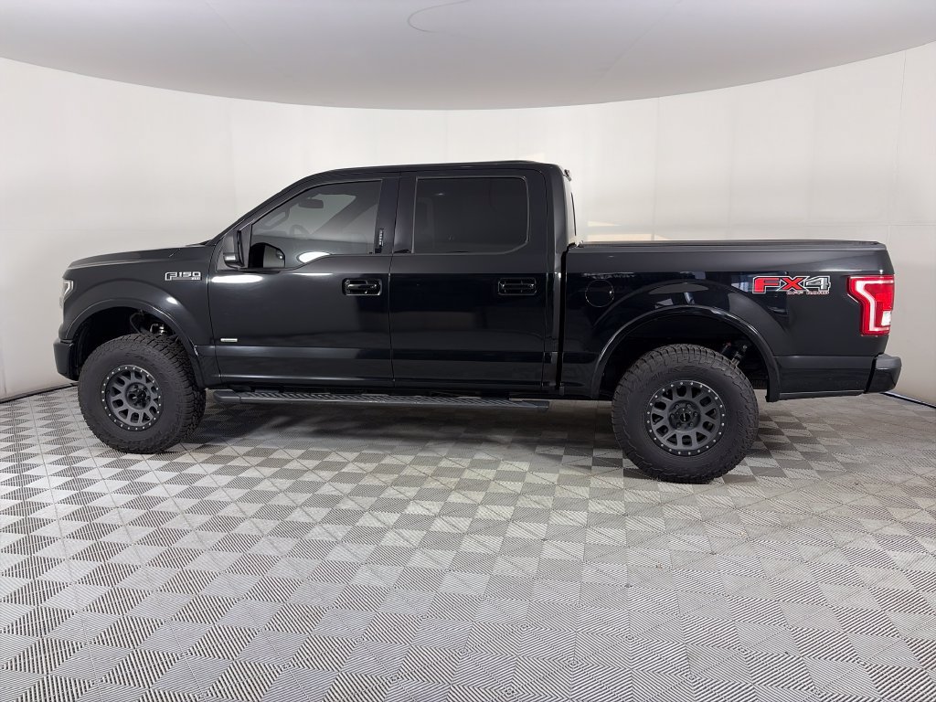 Used 2017 Ford F150 XLT w/ Equipment Group 302A Luxury AWD/4WD image 4