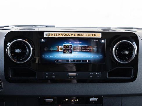 Used 2021 Mercedes-Benz Sprinter 4500 w/ Parking Package image 26