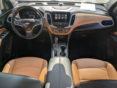 Used 2018 Chevrolet Equinox Premier image 17