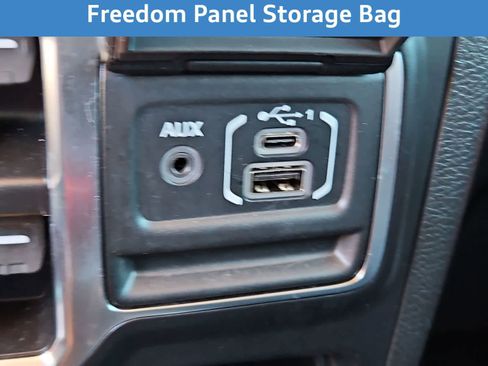 Used 2023 Jeep Wrangler Unlimited w/ Convenience Group image 31