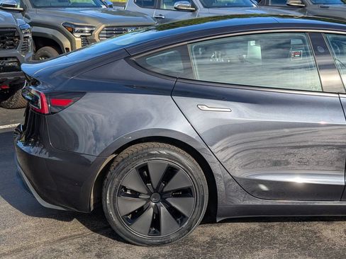 Used 2024 Tesla Model 3 Long Range RWD image 8