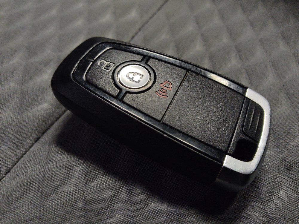 Used 2020 Ford Escape SE FWD image 32