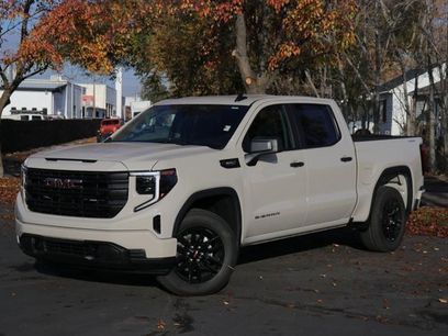 New 2026 GMC Sierra 1500 Pro w/ Graphite Edition