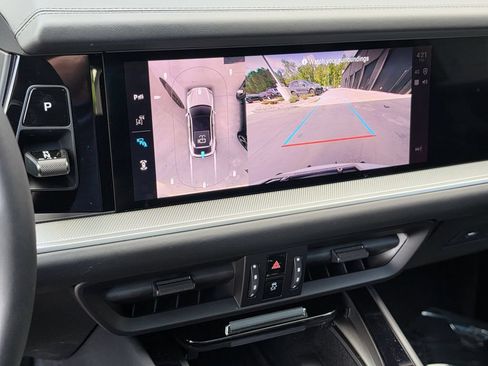 Certified 2026 Porsche Cayenne S AWD/4WD image 13