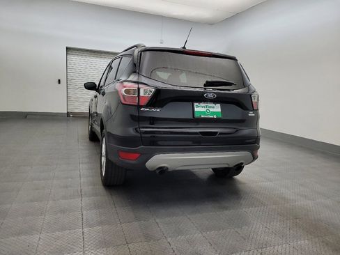 Used 2017 Ford Escape SE w/ SE Leather Comfort Package image 6