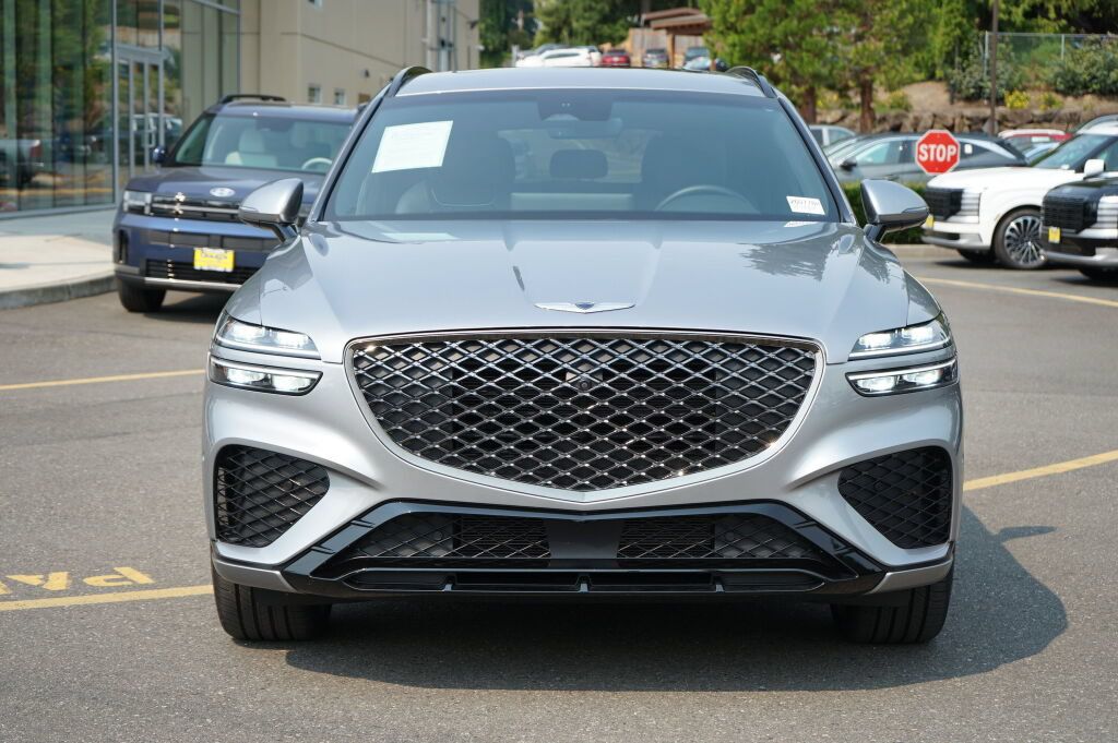 Used 2024 Genesis GV70 3.5T Sport w/ Sport Advanced Package AWD/4WD image 2