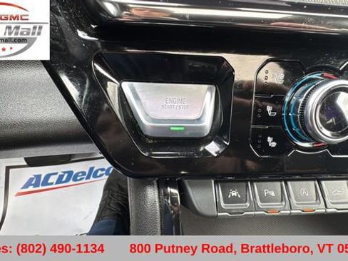 Used 2023 GMC Sierra 1500 AT4 w/ AT4 Premium Package image 25