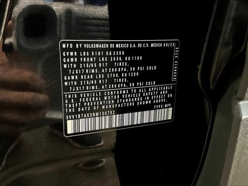 Used 2022 Volkswagen Tiguan S image 34