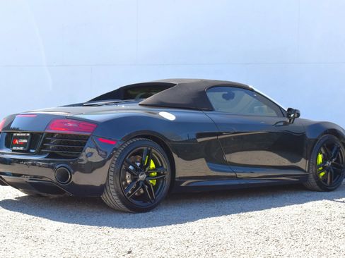 Used 2014 Audi R8 V10 AWD/4WD image 17