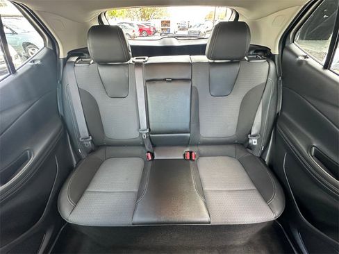 Used 2022 Buick Encore GX Select image 28