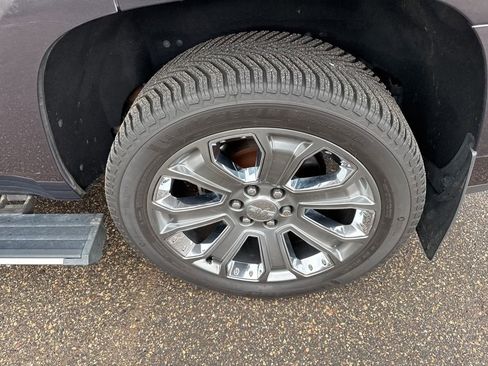 Used 2016 GMC Yukon Denali w/ Open Road Package image 8