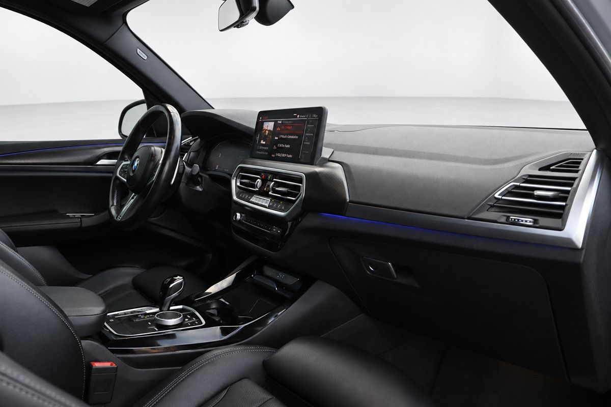 Used 2022 BMW X3 sDrive30i w/ M Sport Package RWD image 22