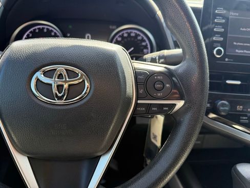 Used 2023 Toyota Camry LE image 19