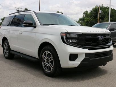 New 2026 Ford Expedition Active