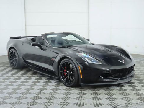 Used 2019 Chevrolet Corvette Grand Sport image 3