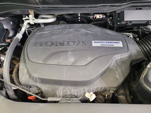 Used 2016 Honda Pilot Touring image 30