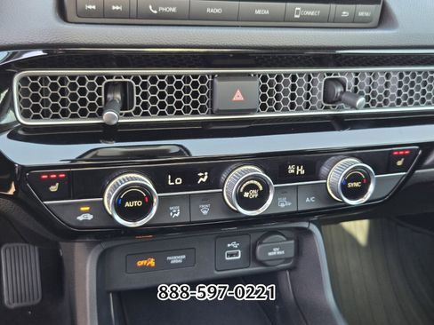Used 2022 Honda Civic EX image 24