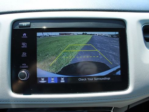 Used 2022 Honda HR-V EX image 37