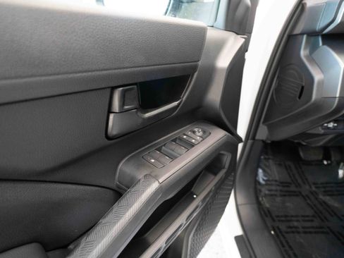 Used 2024 Toyota Tacoma SR5 image 7