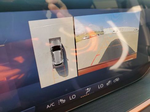 New 2025 Buick Envision Sport Touring image 23