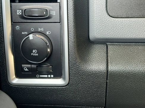 Used 2016 RAM 1500 Big Horn AWD/4WD image 35